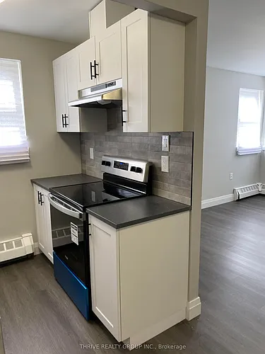 106 King Edward Ave Photo 1