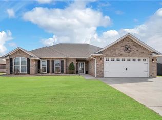 1812 Puma Dr, Altus, OK 73521