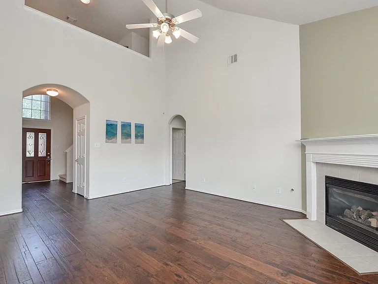 25811 Misty Mountain Ln — Photo 9