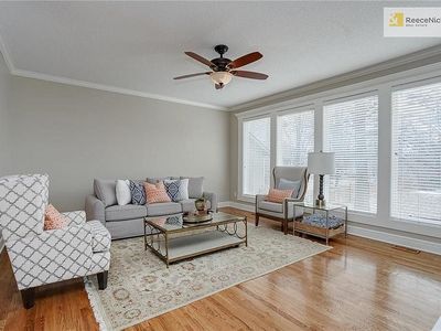 5113 W 162nd St, Overland Park, KS, 66085