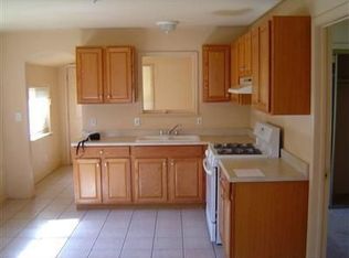 1808 S 4th St, Fresno, CA 93702