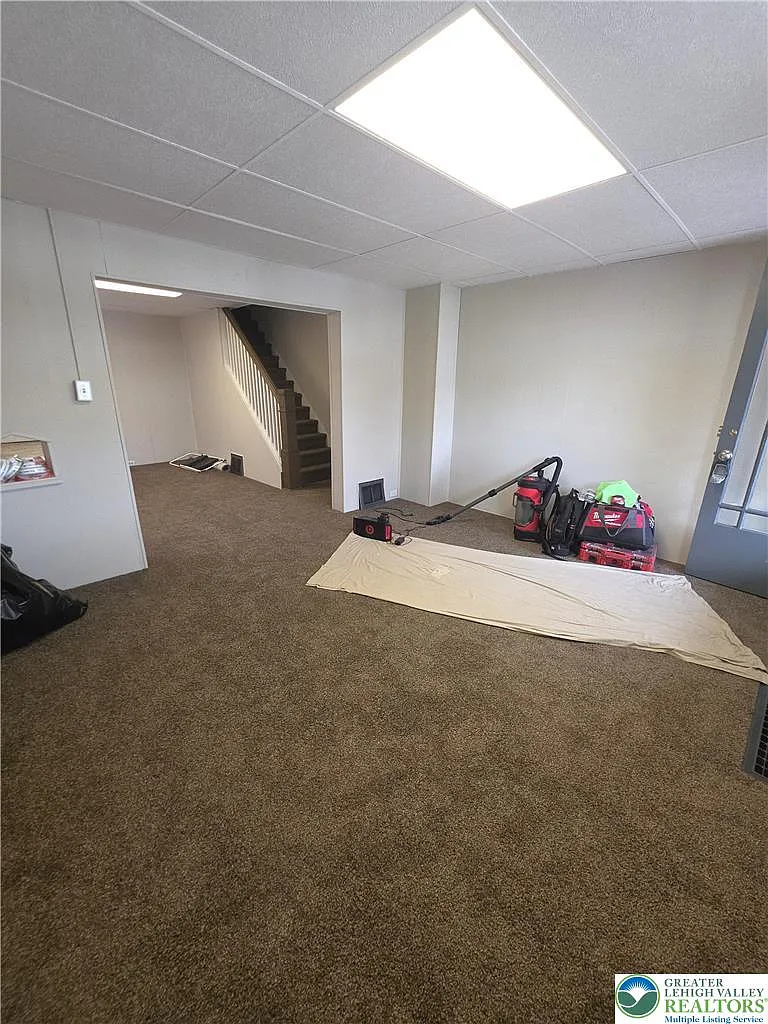 2 bed, 1298 sqft, $1,595 — Photo 4