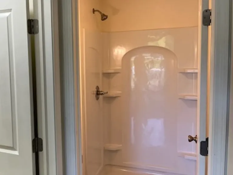 430 Ward Dr #B — Photo 4