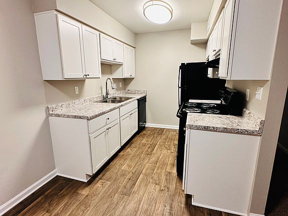 4th image of 2320GINGER E Lane Dr Floor 1