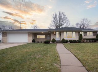 3631 N Longmeadow Rd, Trenton, MI 48183