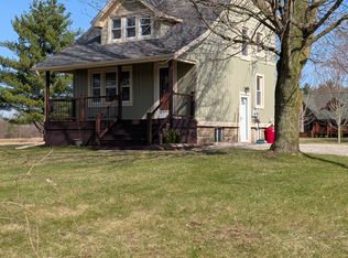 5920 Neuman Rd, Saint Clair, MI 48079