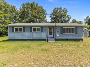 103 Valley Dr, Lumber Bridge, NC 28357