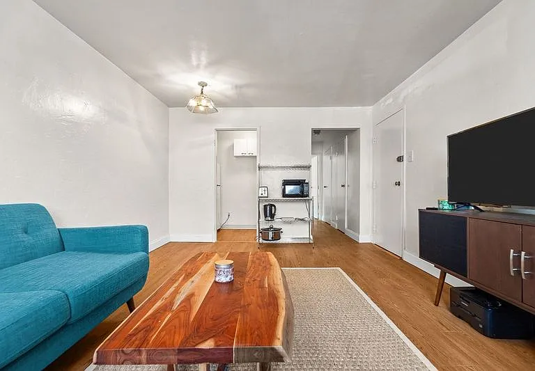 5552 Covode St #6 — Photo 12