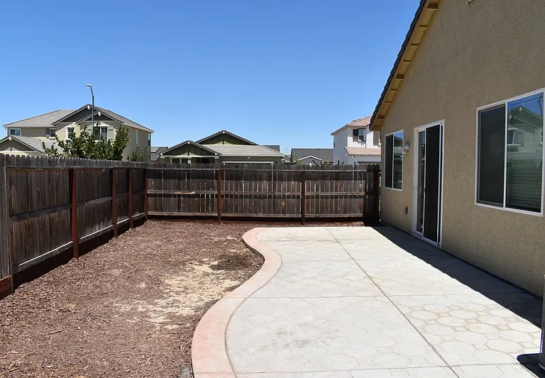 3591 Sunstone Ct — Photo 40