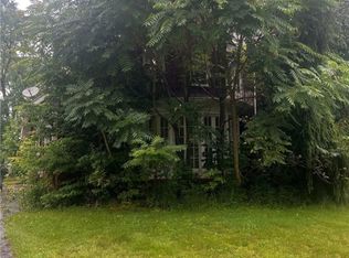 414 Tod Ln, Youngstown, OH 44504