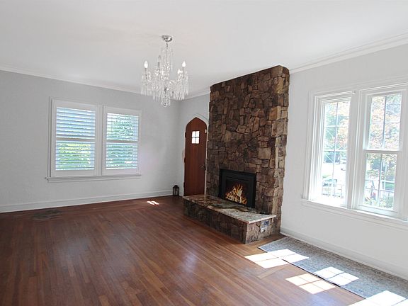 5th image of 1301 S Chilton Ave