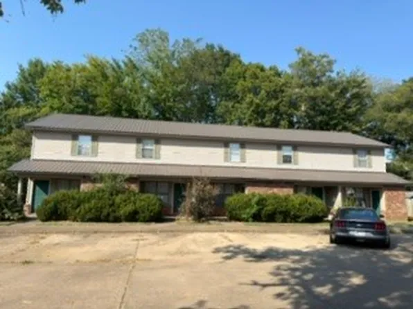 225 E L St, Russellville, AR 72801
