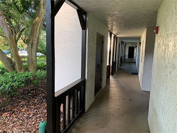 4th image of 420 N Bayshore Blvd APT 105