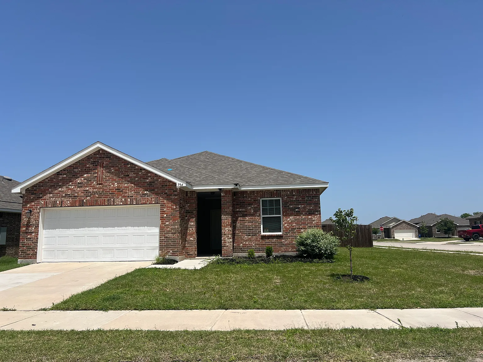 4 bed, 1800 sqft, $2,350 — Photo 1