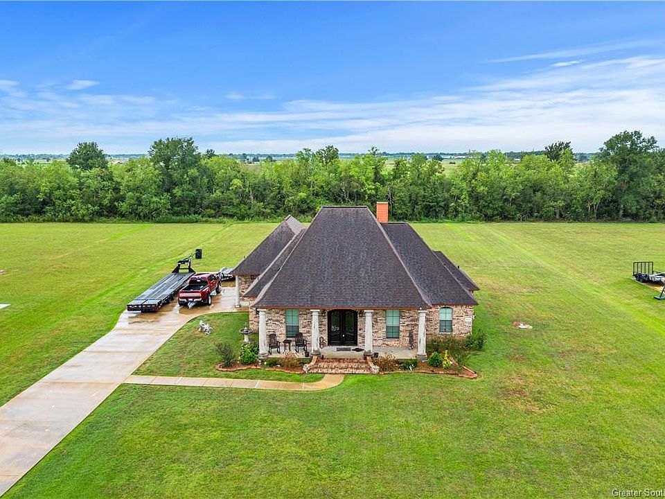 16113 Fleur De Lis Dr, Iowa, La 70647 