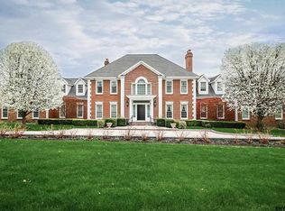 15 Sage Est, Menands, NY 12204