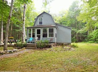 13 Tarramango Dr, Newport, ME 04953