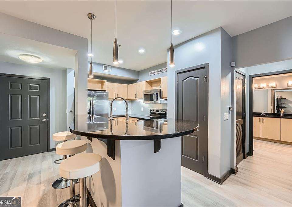 1st image of 390 17th St NW Unit 2041