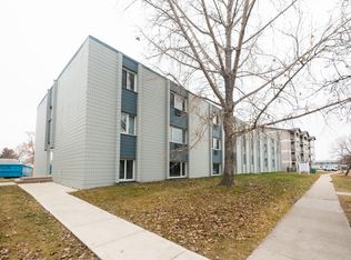 1174 Jefferson Ave #8, Winnipeg, MB R2P 0C7