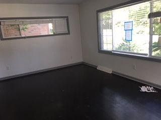 4th image of 4412 N 62nd St