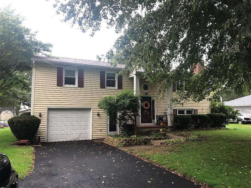 1st image of 2064 Orchard Dr