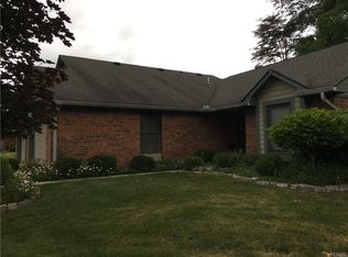 577 Westwood Dr, Fairborn, OH 45324