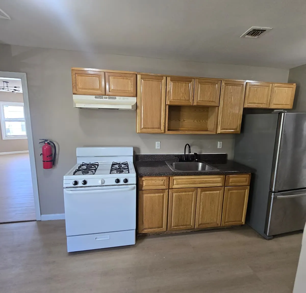 3 bed, $2,250 — Photo 1