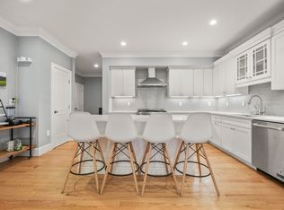 26 Brookfield Rd, Waltham, MA 02452