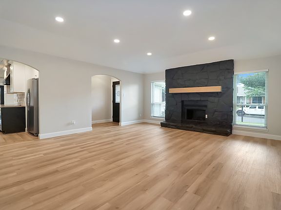 4th image of 116 Grand Meadow Dr #1
