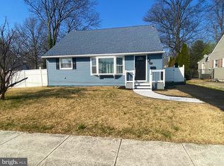 182 Covington Ln, West Deptford, NJ 08096