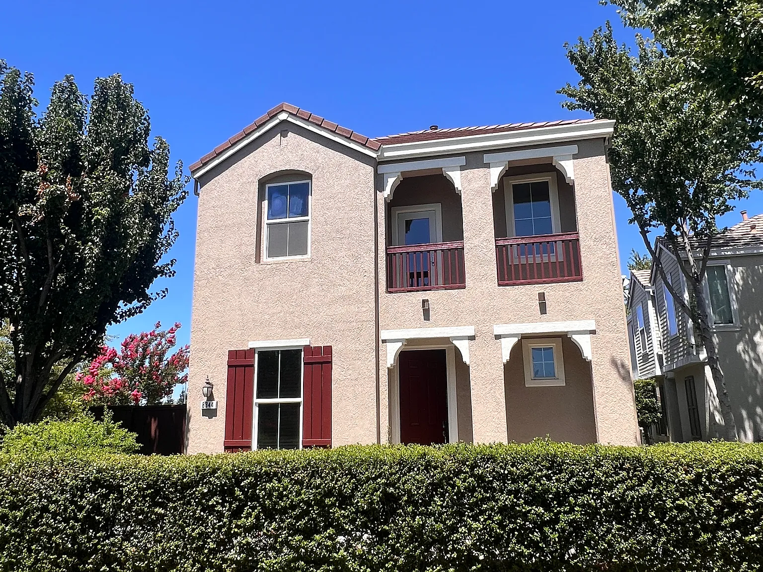 3 bed, 1641 sqft, $2,450 — Photo 1