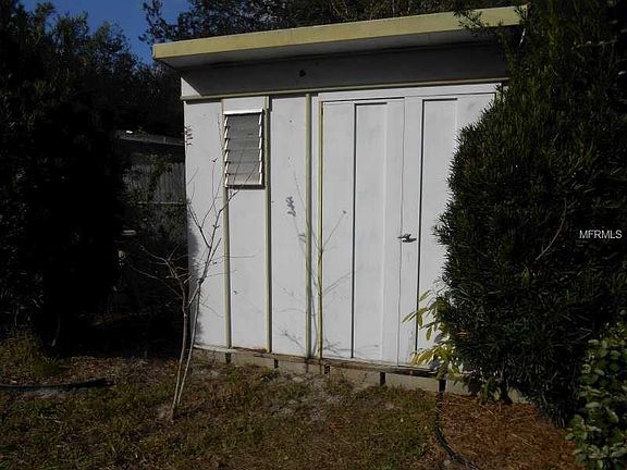 3rd image of 2309 Sandalwood Dr