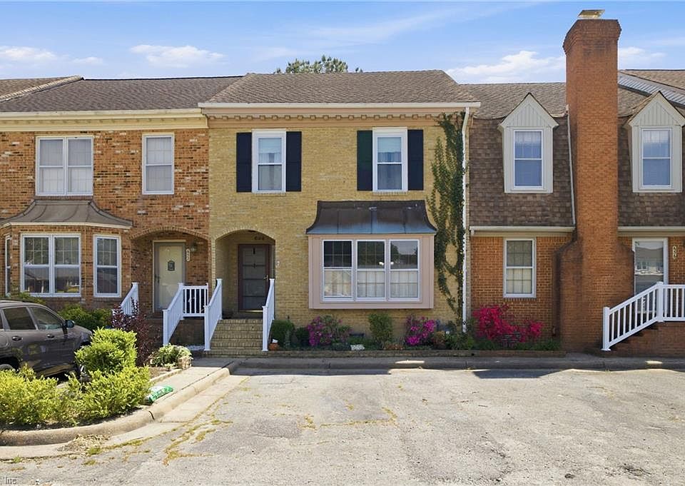 1st image of 654 Lord Dunmore Dr