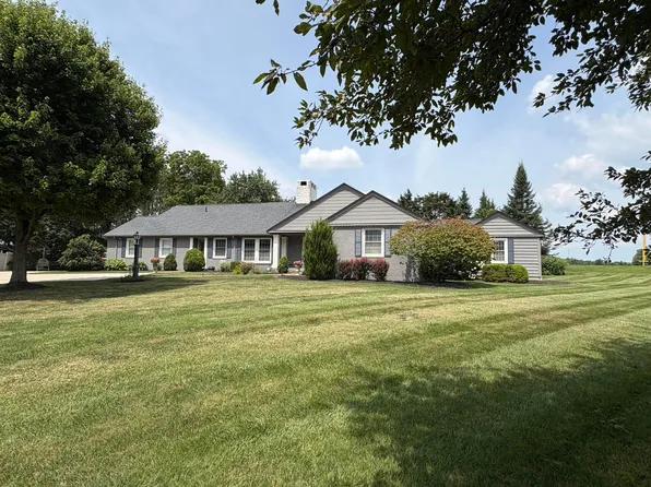 321 Northfield Dr, Mount Gilead, OH 43338