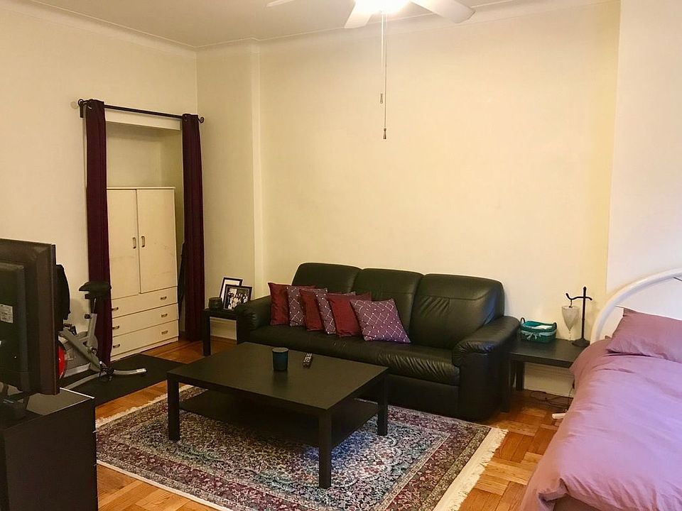 2nd image of 119 7th Ave APT 4F