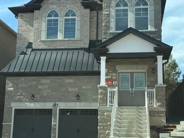 223 Seguin St, Richmond Hill, ON L4E 1N7