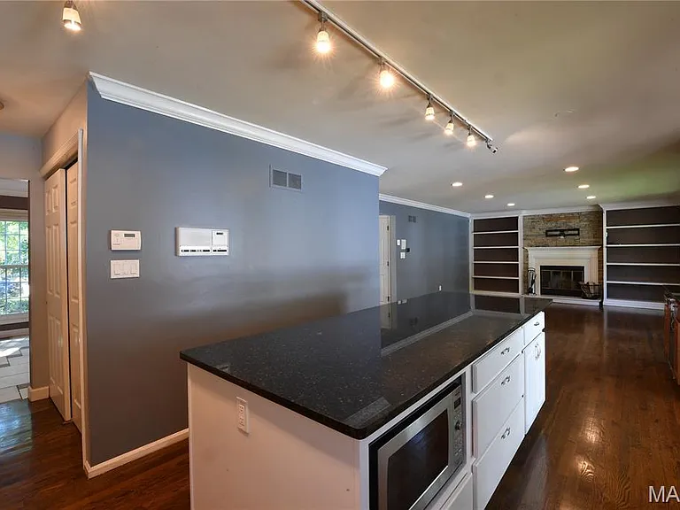 1419 Sawyers Trail Ct — Photo 16