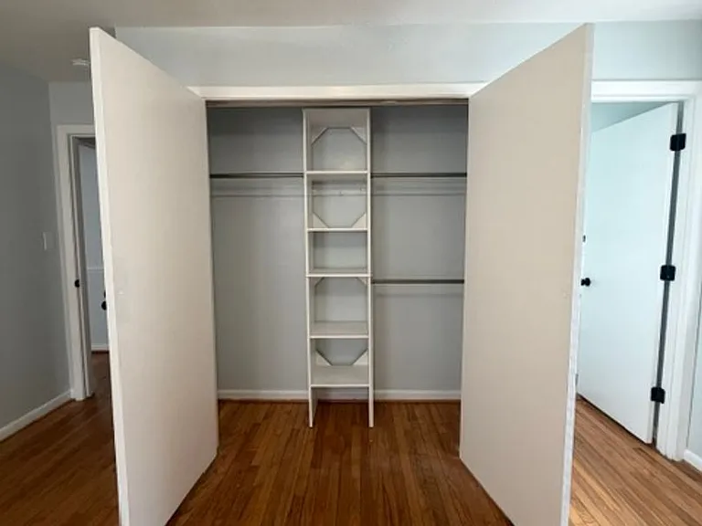 434 Crystal Dr — Photo 11