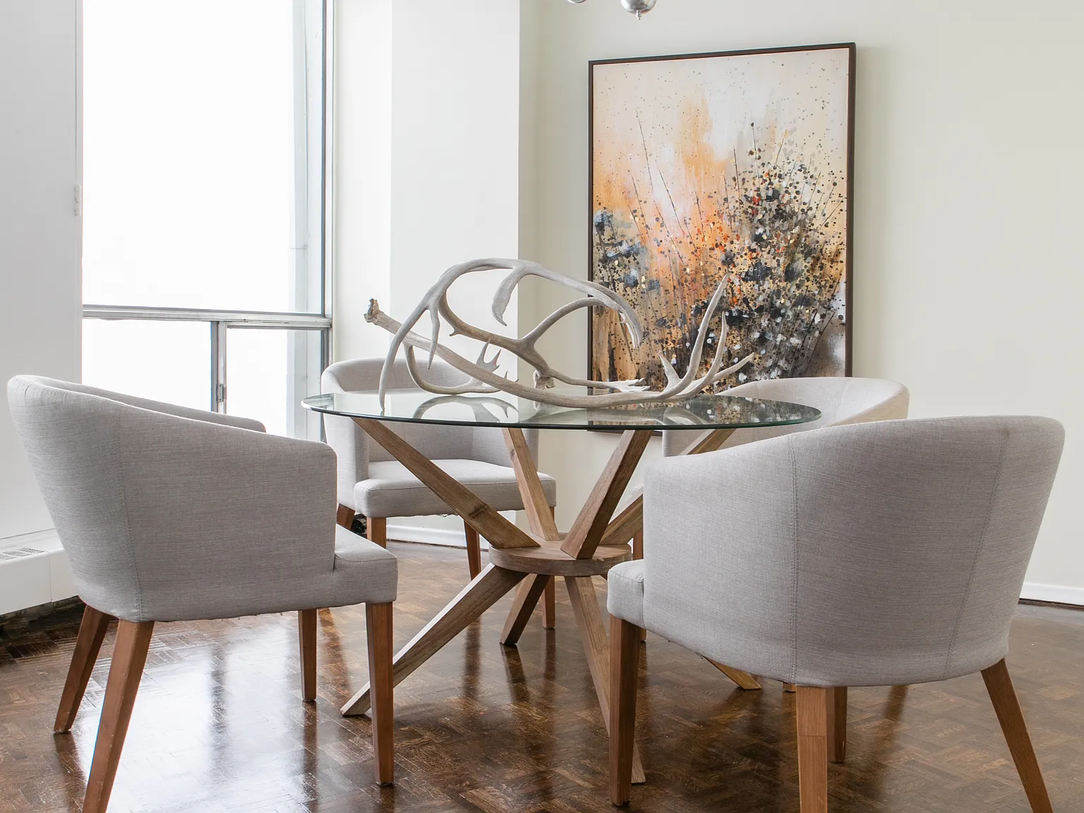 50 Graydon Hall Apartments — Photo 4