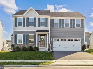 144 Crimson Ave, Taneytown, MD 21787