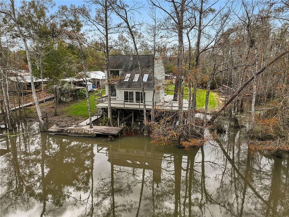 1st image of 28325 Ridge Ln