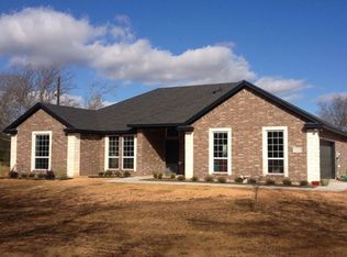 3221 Dove Creek Rd, Cleburne, TX 76031