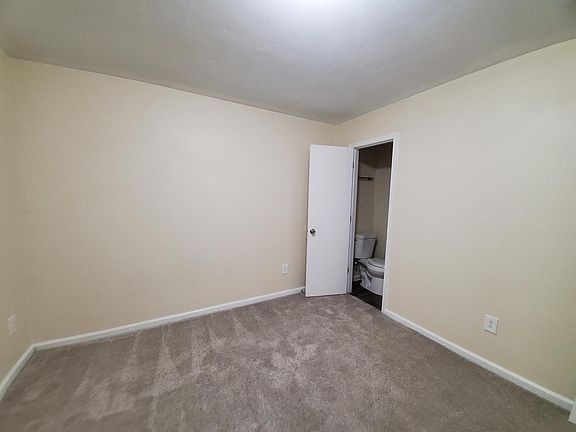 5th image of 6048 Bradford Dr Unit A