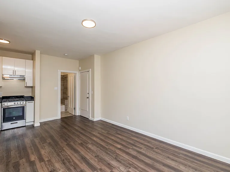 750 O'Farrell — Photo 6