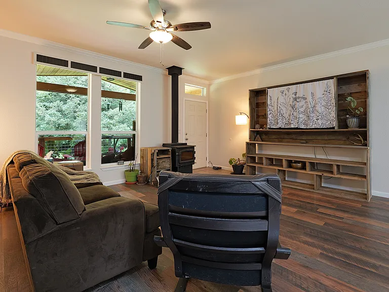 52 Dodes Creek Rd — Photo 3