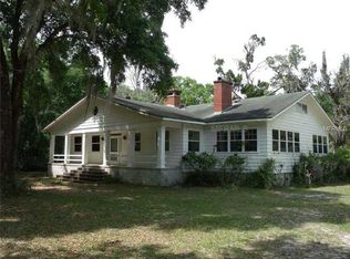 4920 Audubon Ave, Deleon Springs, FL 32130
