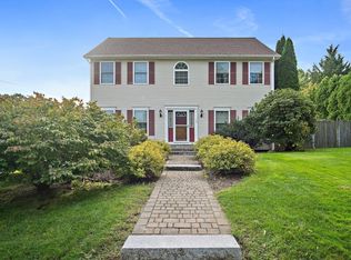 12 Sylvanus Wood Ln, Woburn, MA 01801