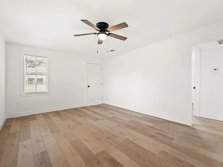 1002 1st Ave S — Photo 9