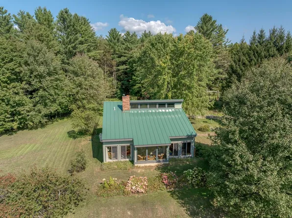 103 Fox Den Lane, Cambridge, VT 05464