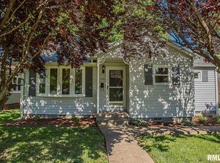 516 N 7th St, Herrin, IL 62948